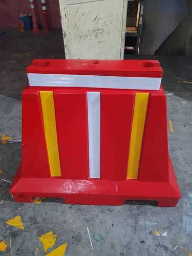 Road Barrier - 1000mm x 500mm x 800mm, Red Color with 25 Liters Water Ballast