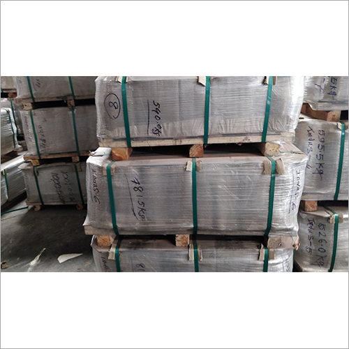 Packing Material Skid - Hard Material, Designed as a Load Platform with Top Deck Support and Vertical Runners for Industrial Packaging Usage