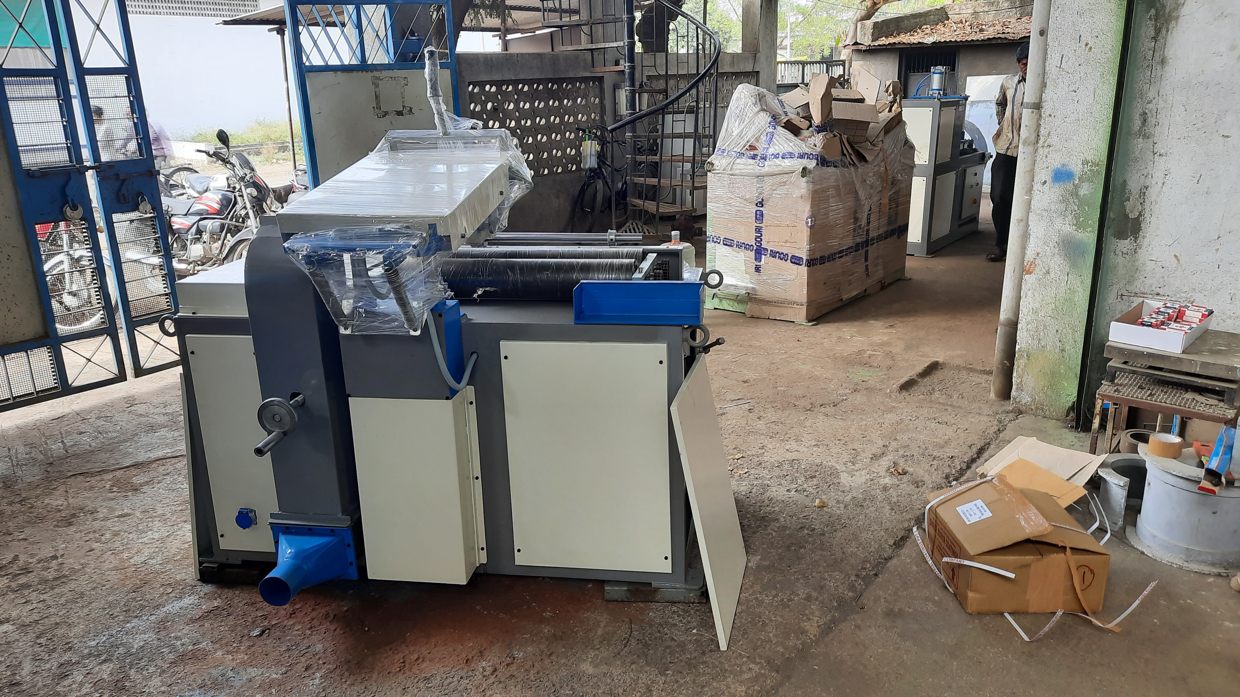 Semi Automatic Off-line Pvc Pipe Cutting Machine