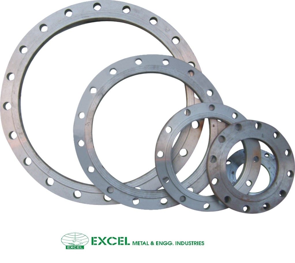 Aluminium Flanges - Aluminium Alloy Grade, Varied Dimensions Available, Silver Color, Circular Shape, High Pressure Capability, Corrosion Resistant, Smooth Polished Finish, Forged Machining 