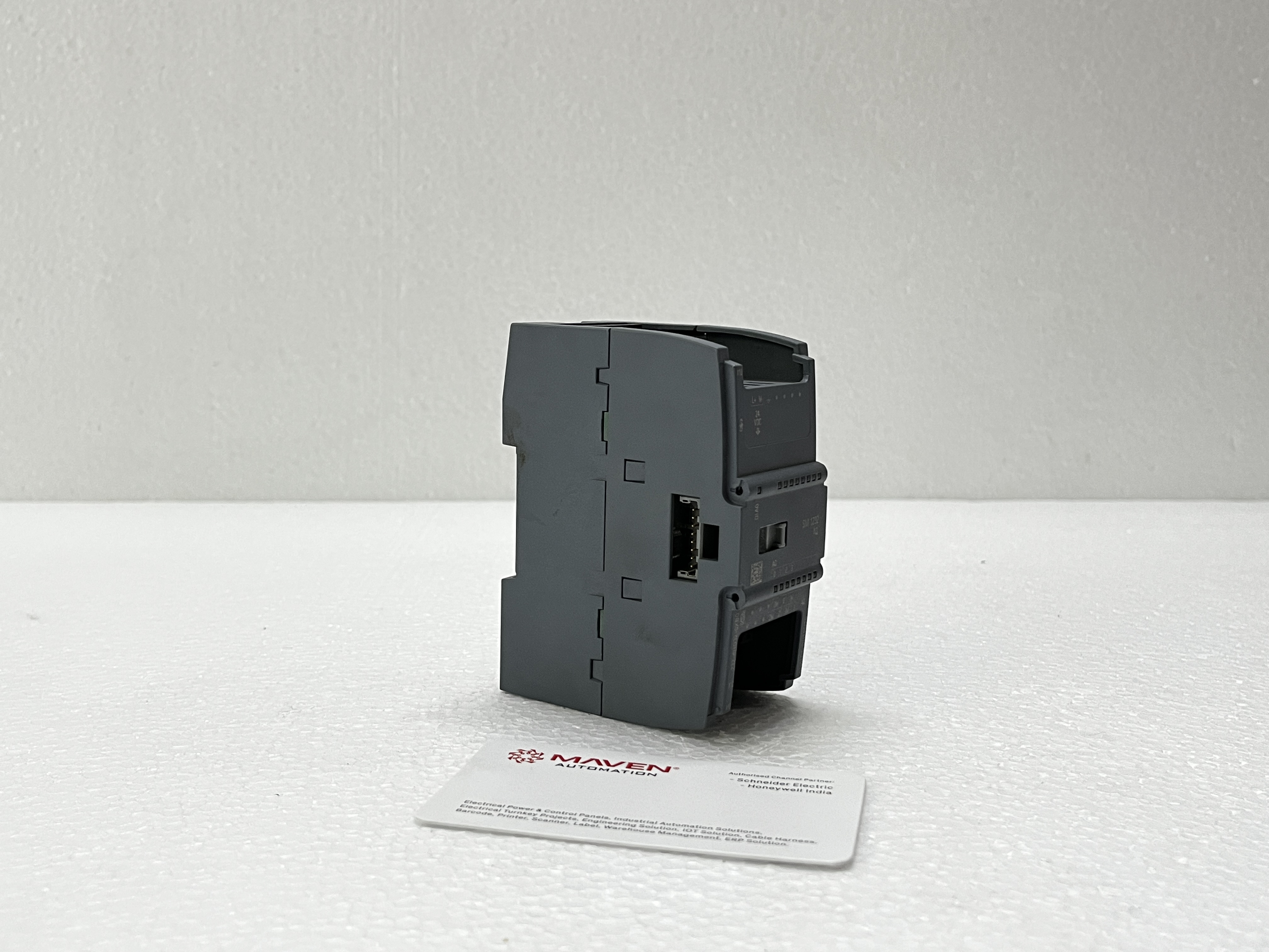 New Siemens Plc 6es7232-4hd32-0xb0 Height: 114 Millimeter (Mm)