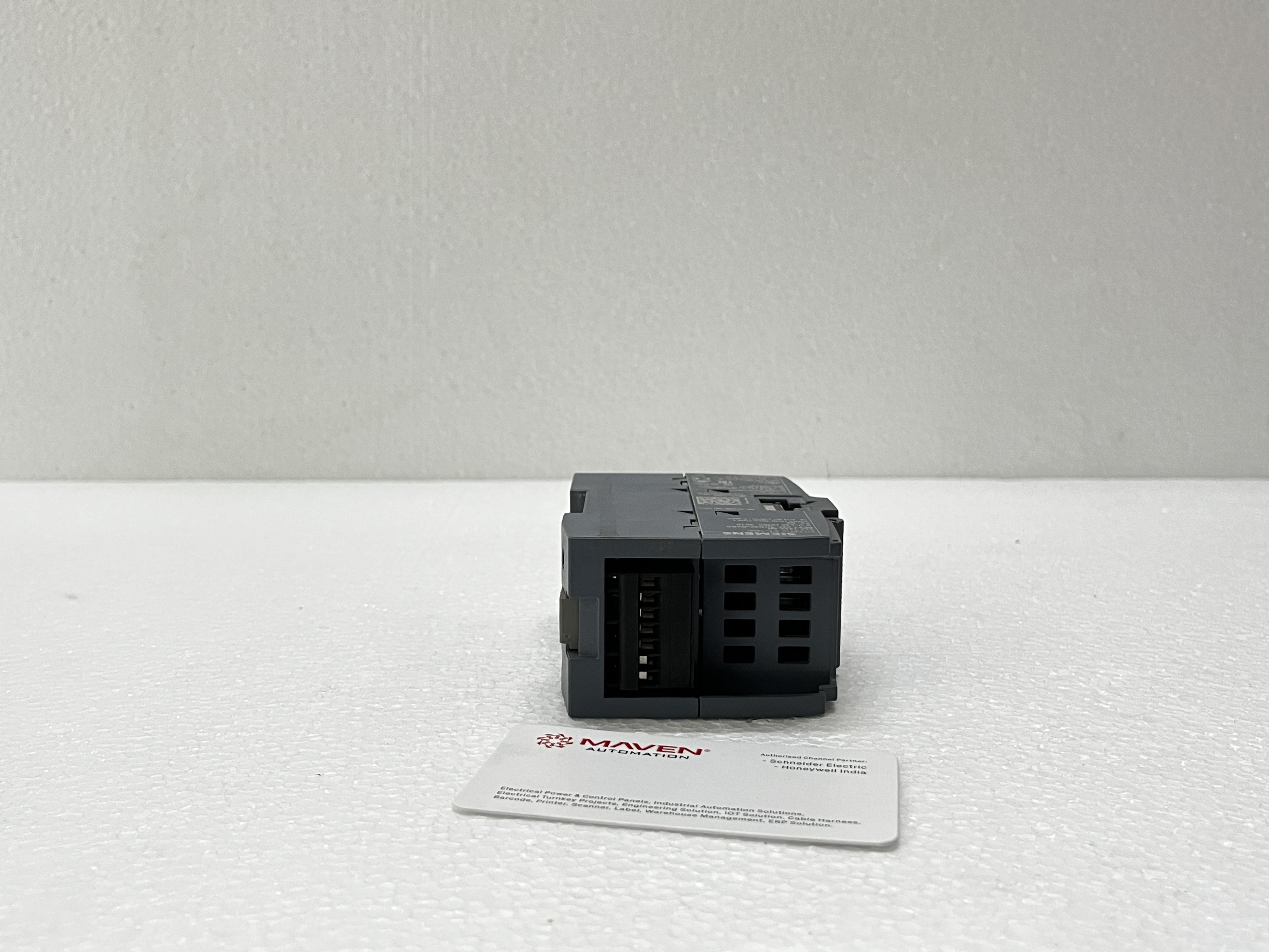 New Siemens Plc 6es7232-4hd32-0xb0 Height: 114 Millimeter (Mm)