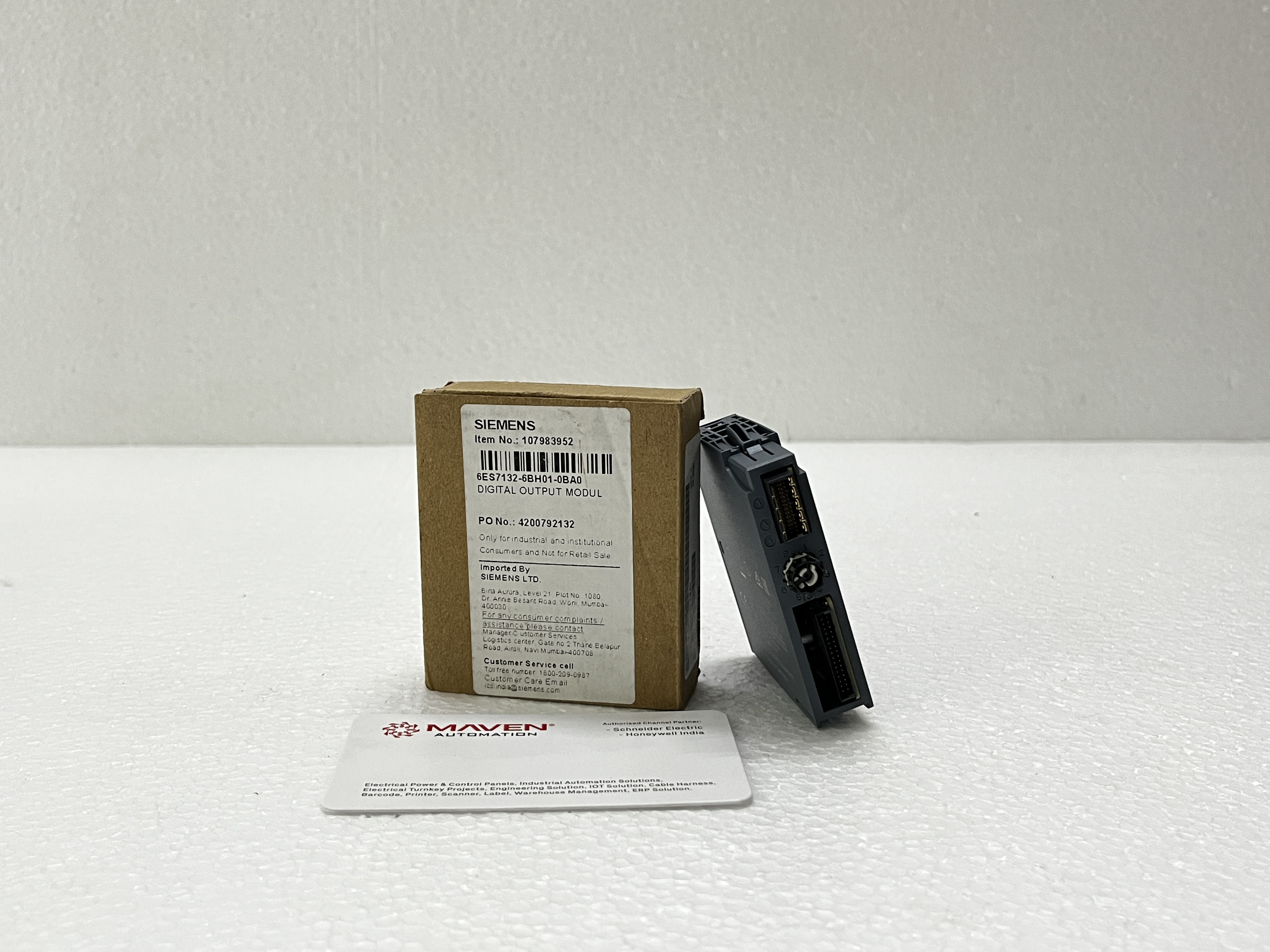 Open Box Siemens Plc 6es7132-6bh01-0ba0 - Digital Output Module Dq 16x 24v Dc/0.5a, Height 76mm, Width 76mm, 1-year Warranty, Weight 50g