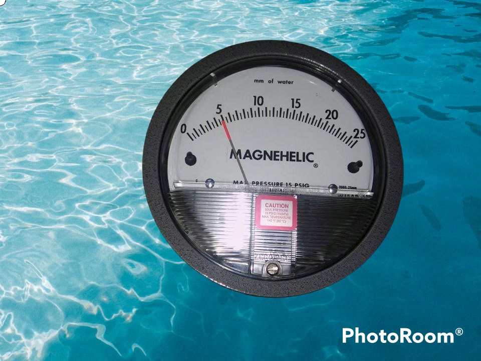 White/black Series S2000 Sensocon Differential Pressure Gauges In  Jamshedpur Jharkhand