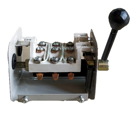 Selvo 16a 3 Phase Lt Reverse Forward Control Switch