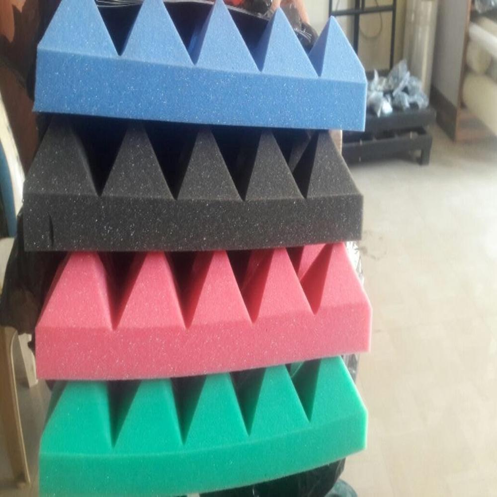 ब्लैक बेलनाकार रबर माउंट