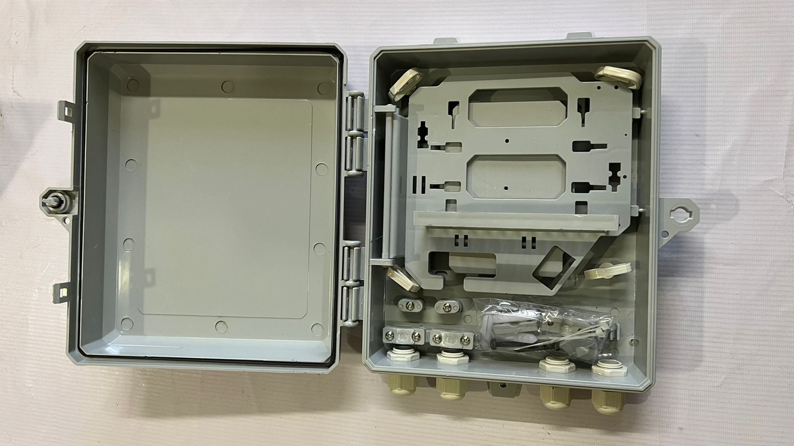 Fdb Box - Fiber Distribution Box Application: Cable Tv