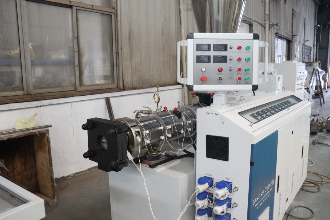 Any Ps Charcoal Panel Making Machine