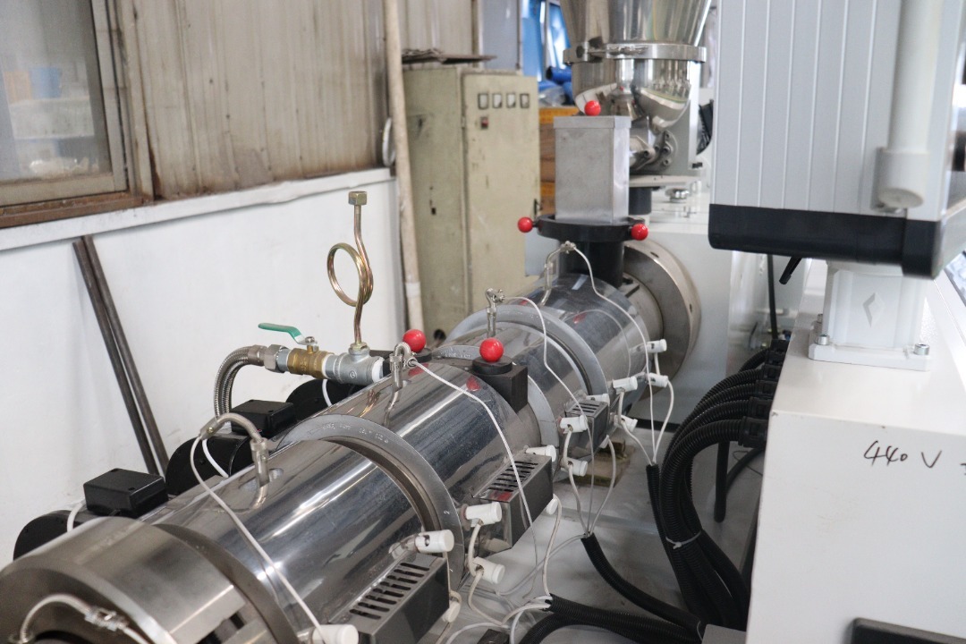 Any Ps Charcoal Panel Making Machine