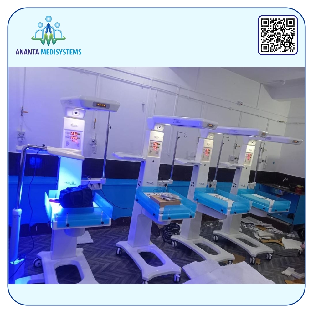 Radiant Warmer Bms W02 - Fiber Material, 990mm X 890mm X 1900mm Dimensions | 800w Power, Nicu Suitable, Easy Clean Design