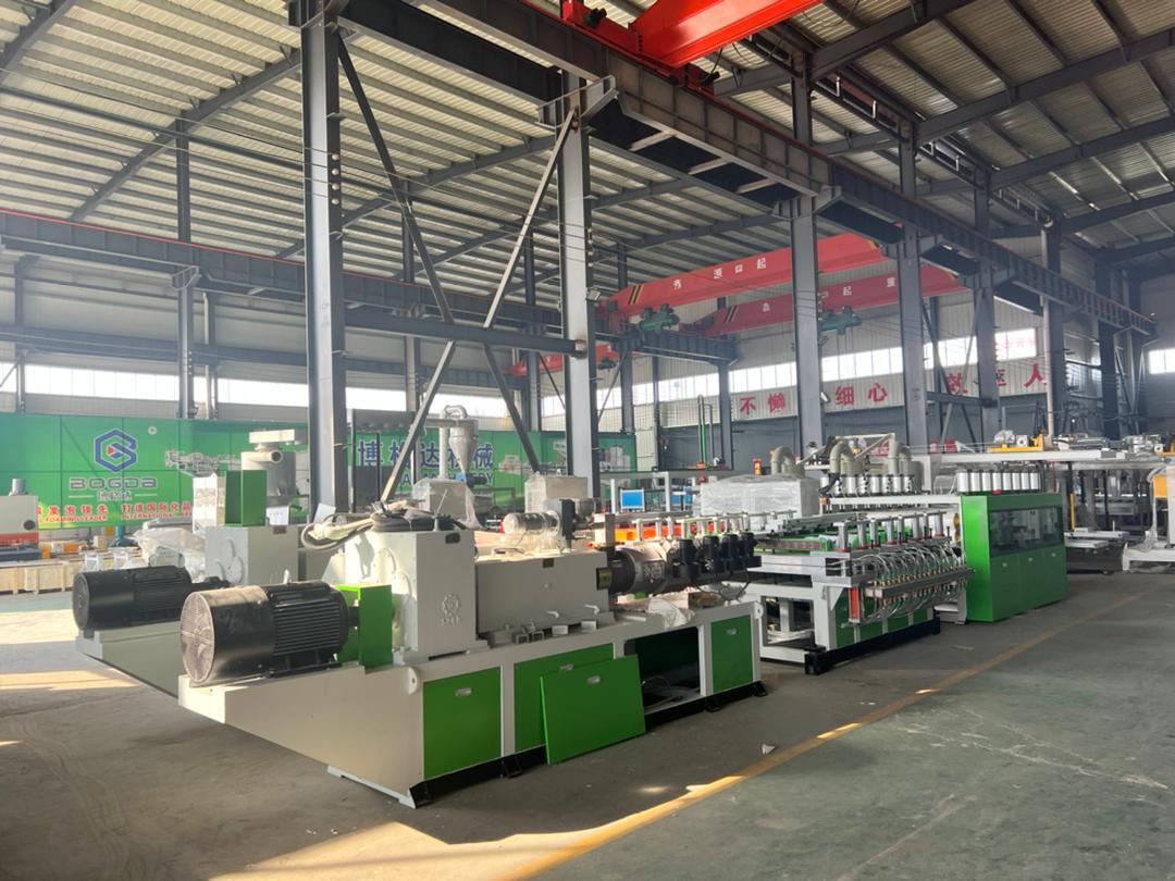 Wpc Foam Board Extrusion Line Dimension(l*w*h): 85x4x6 Foot (Ft)