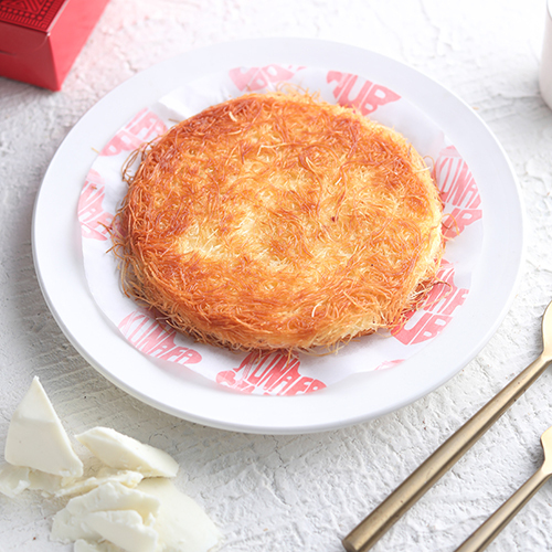 White Chocolate Kunafa - Eggless, Sweet Flavor, Piece Shape | Indulgent Dessert Experience