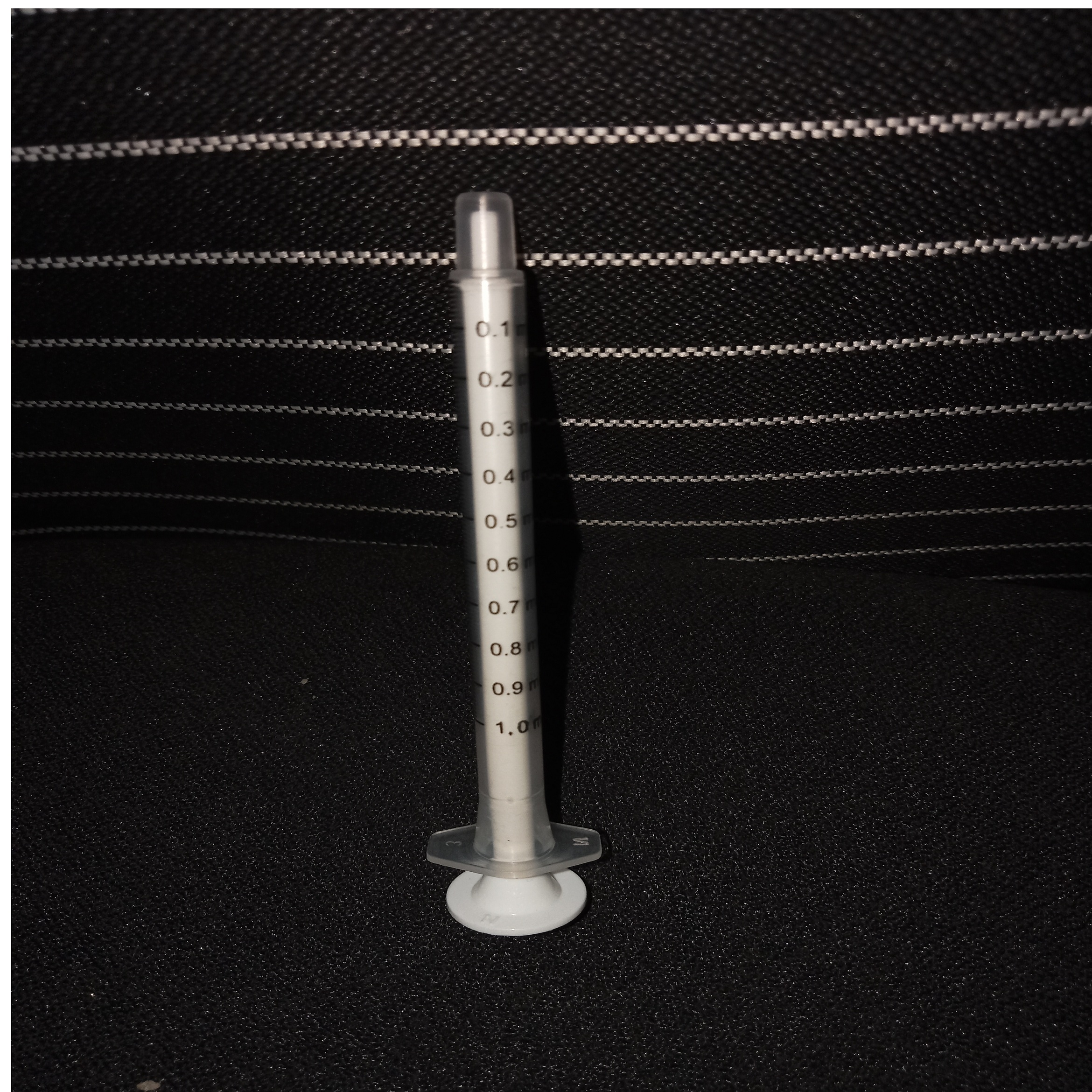 1 Ml Hdpe Oral Syringe - 1-5ml Size, Transparent Color | Recyclable, Lightweight, Multi-use, General Medical Supplies