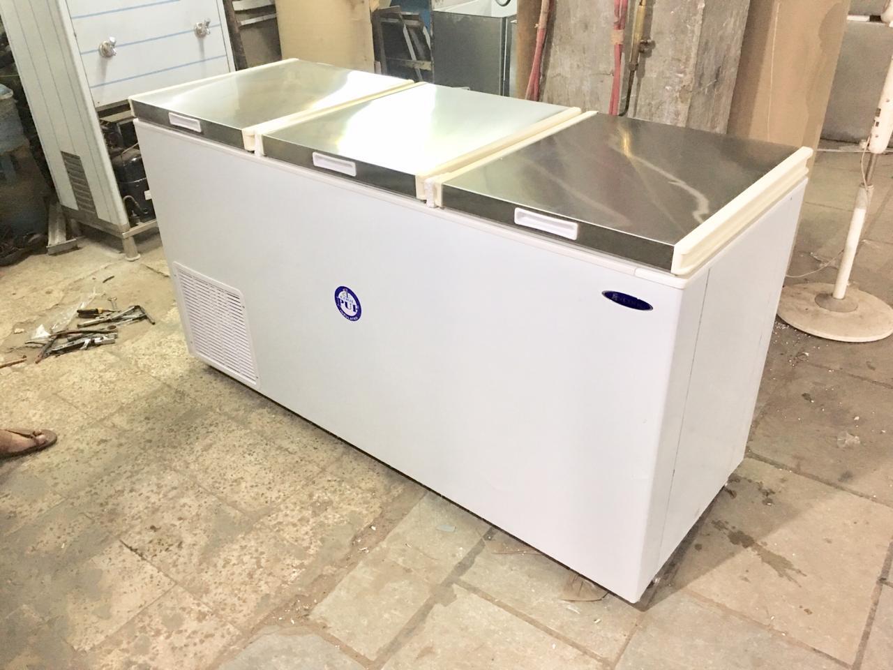 Double Door Table Top Deep Freezer Power Source: Electrical