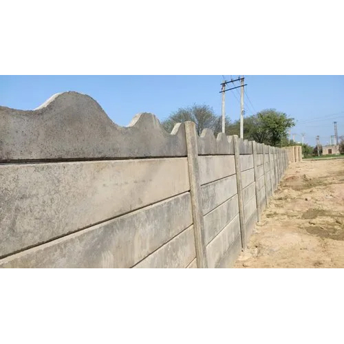 लॉन्ग सर्विस लाइफ 7 फीट पैनल बिल्ड आरसीसी कंपाउंड वॉल