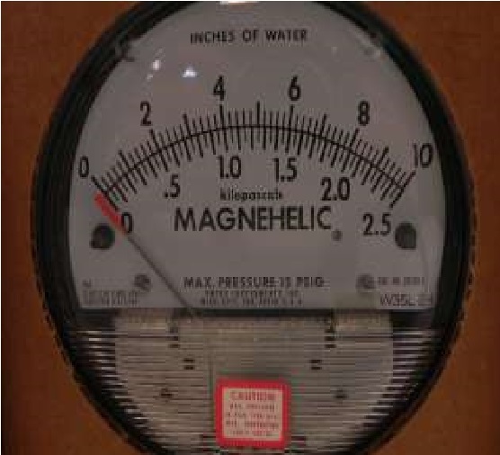 Analog Dwyer Series 2000 Magnehelic Gauge In Kolkata West Bengal