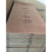 उच्च गुणवत्ता वाला पाइन वुड फ्लश डोर