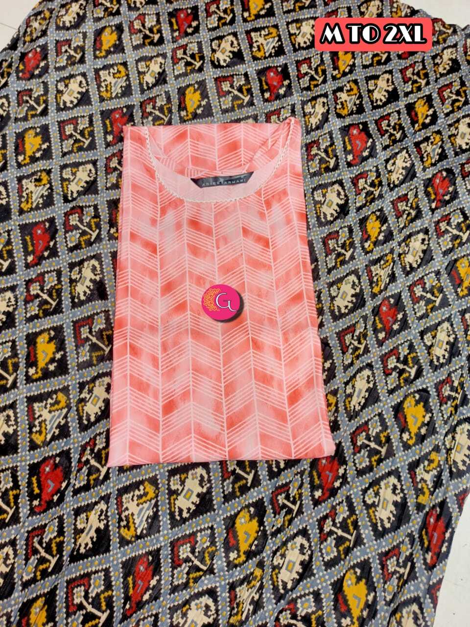 Women Superhit Cotton Kurti And Duptta...