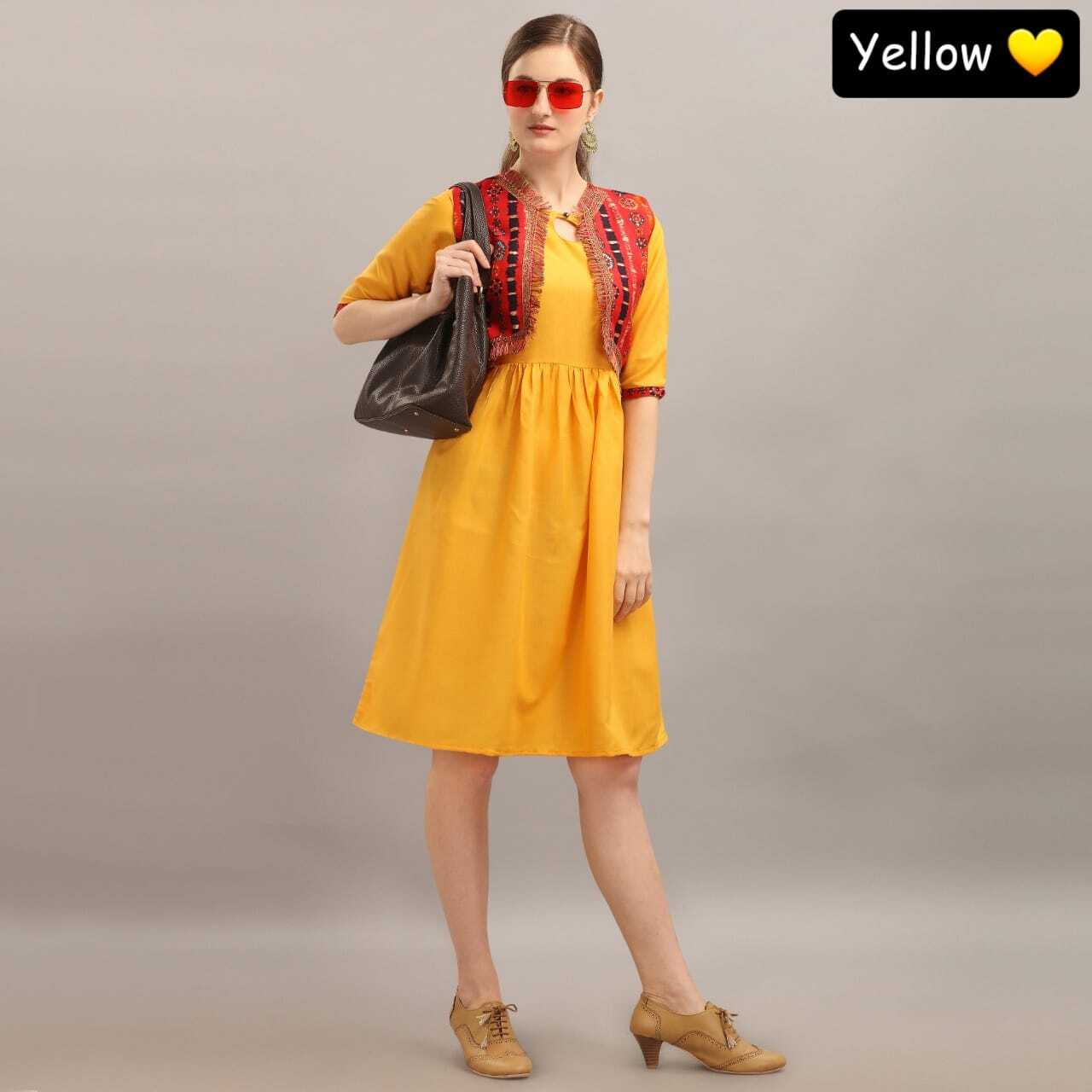 Women Rubi Cotton Print With Full Inner And Lace Top...