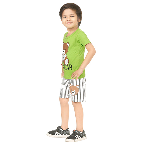 Quick Dry Boys Green T-shirt And Shorts