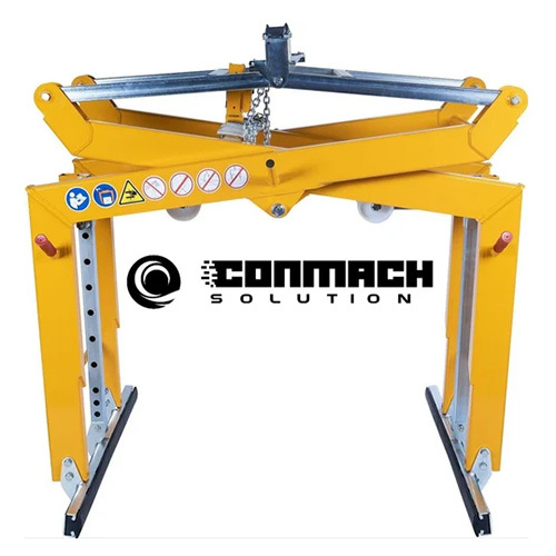 Paver Block Stack Scissor Grab - 1800 Kilograms Lifting Capacity, Durable Yellow Design, Easy To Operate, High-quality Finish