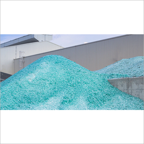 Glass Cullets Scrap - Industrial Grade, 10mm Thickness, Brown Color | 100% Pure Glass, Versatile for Ornaments and Display Cases