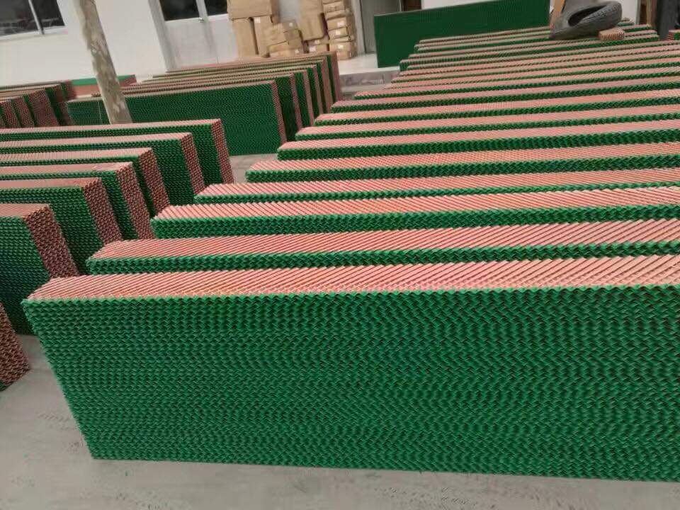 Brown And Green Brown Evaporative Cooling Pad Size 1200mmx600mmx100mm