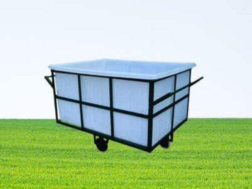 फूस और टोकरे