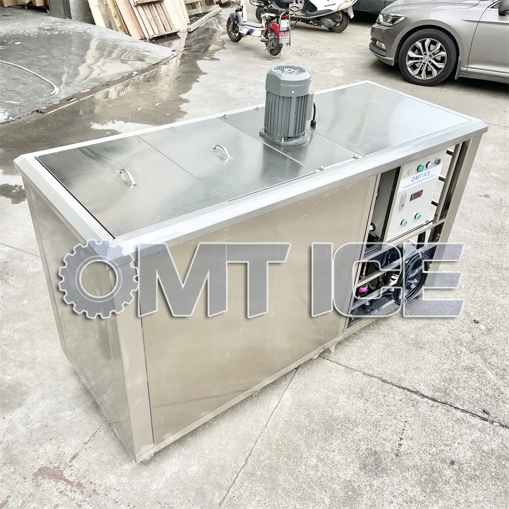 Omt 500kg Ice Block Making Machine Capacity: 500 Kg/day