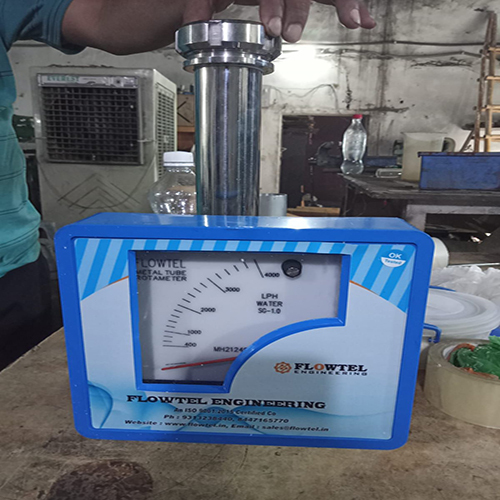 Metal Tube Rotameter - Stainless Steel 316l/316/304, 40 Bar Pressure, 250â°c Max Temp | Blue, Industrial Usage, Float Material Options