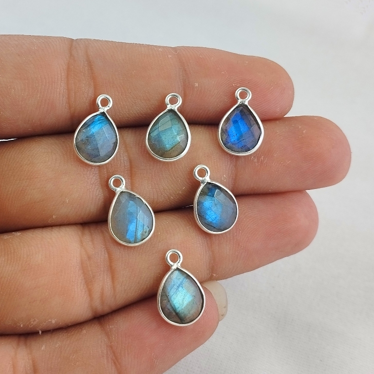 Pear Shape Bezel Set Gemstone Pendant Stone Size 10x8mm