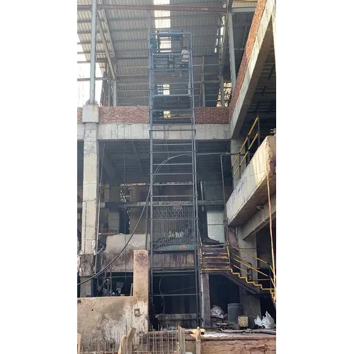 मजबूत 30 फीट मटेरियल हैंडलिंग लिफ्ट