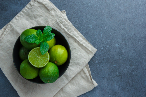 ताजा नींबू