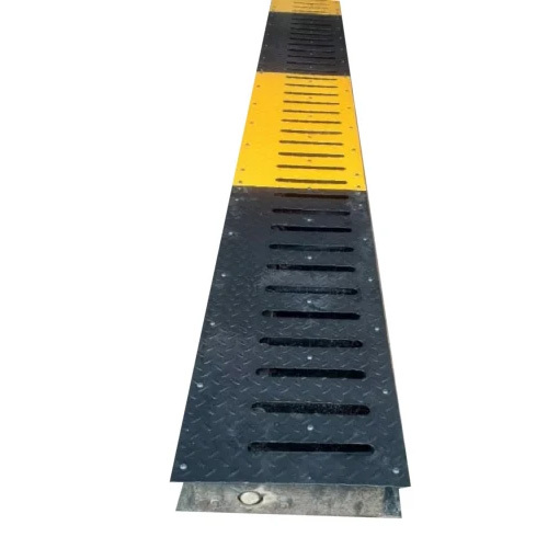 Automatic Tyre Killer - 1000 X 200 Mm Black And Yellow | High Quality Mild Steel Protection Against Unauthorized Entry Max Vehicle Load 60 Metric Ton