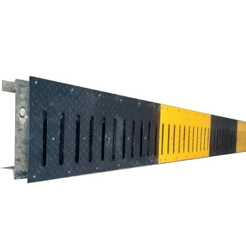 Automatic Tyre Killer - 1000 X 200 Mm Black And Yellow | High Quality Mild Steel Protection Against Unauthorized Entry Max Vehicle Load 60 Metric Ton