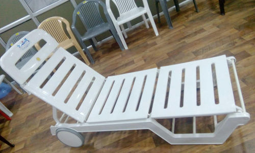 White Pvc Swimming Pool Lounger
