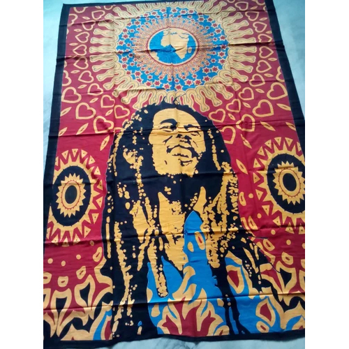 मल्टीकलर डेकोरेटिव प्रिंटेड वॉल हैंगिंग