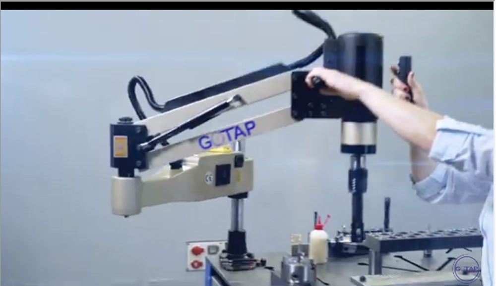 1200 Watt 360 Nm Torque Automatic Electrical Tapping Machine Vertical Model Rev M33 Model - Color: Silver