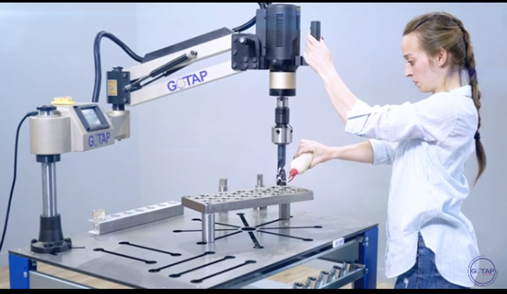1200 Watt 360 Nm Torque Automatic Electrical Tapping Machine Vertical Model Rev M33 Model - Color: Silver