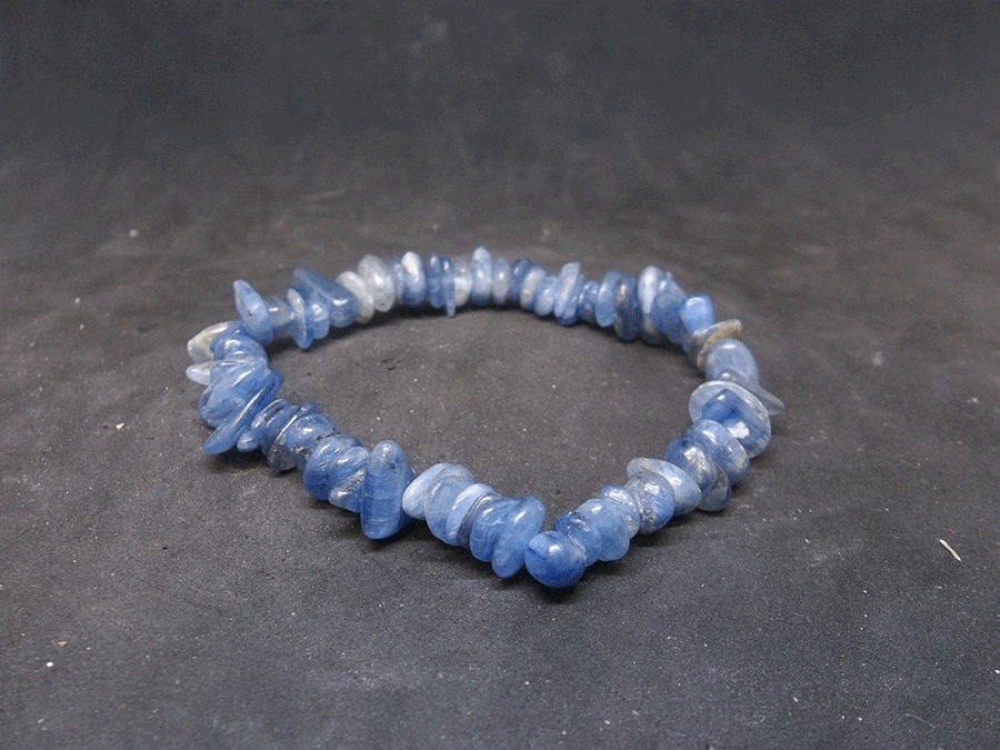 Kyanite Chips Bracelet - Kyanite Material, Adjustable Size, Blue Color | Perfect For Love, Friendship, And Gift-giving Occasions