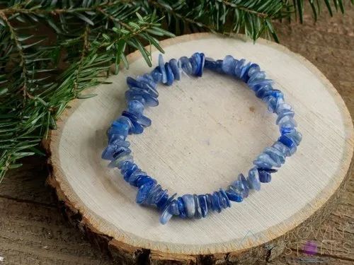 Kyanite Chips Bracelet - Kyanite Material, Adjustable Size, Blue Color | Perfect For Love, Friendship, And Gift-giving Occasions