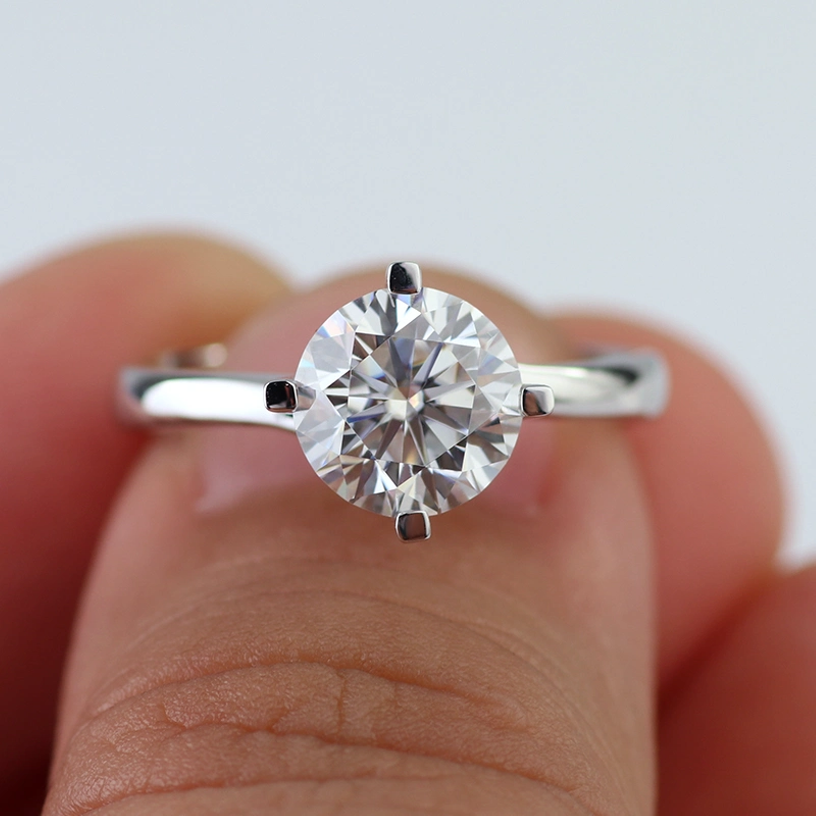 Solitaire Diamond Ring In Lab Grown Diamonds 14k White Gold 1 Ct Diamond Clarity: Vs2