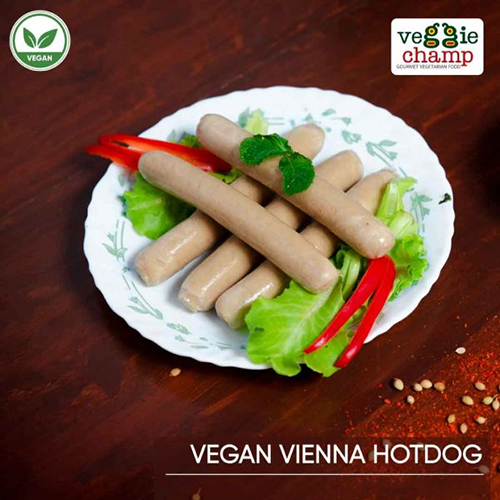 Vegan Vienna Hot Dog - 180g Baked Plant-based Hot Dog , Customizable Packaging In Bags With Spicy Flavor And Plant Protein Blend