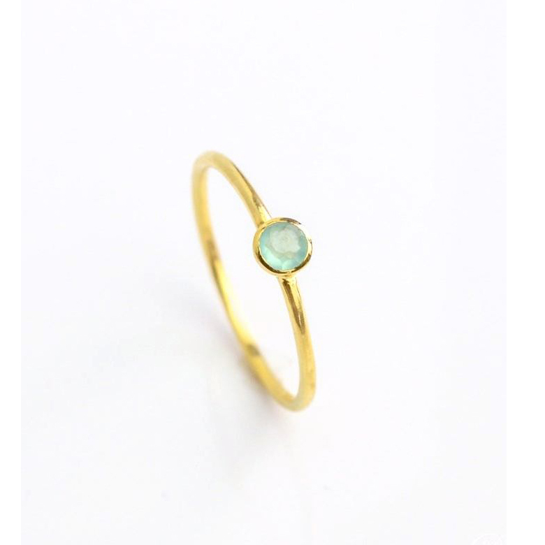 Tiny Gemstone Round Shape Gold Vermeil Ring Gender: Women