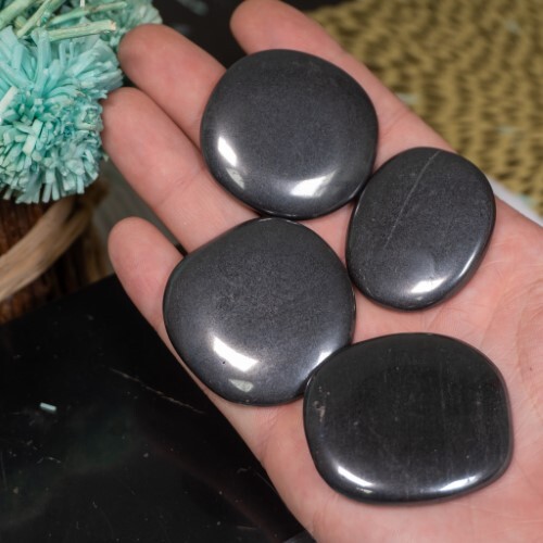 High Quality Hematite Palm Stone - Material: Agate