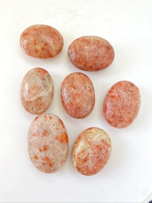 Beautiful Sunstone Gemstone Palm Stone - Material: Agate