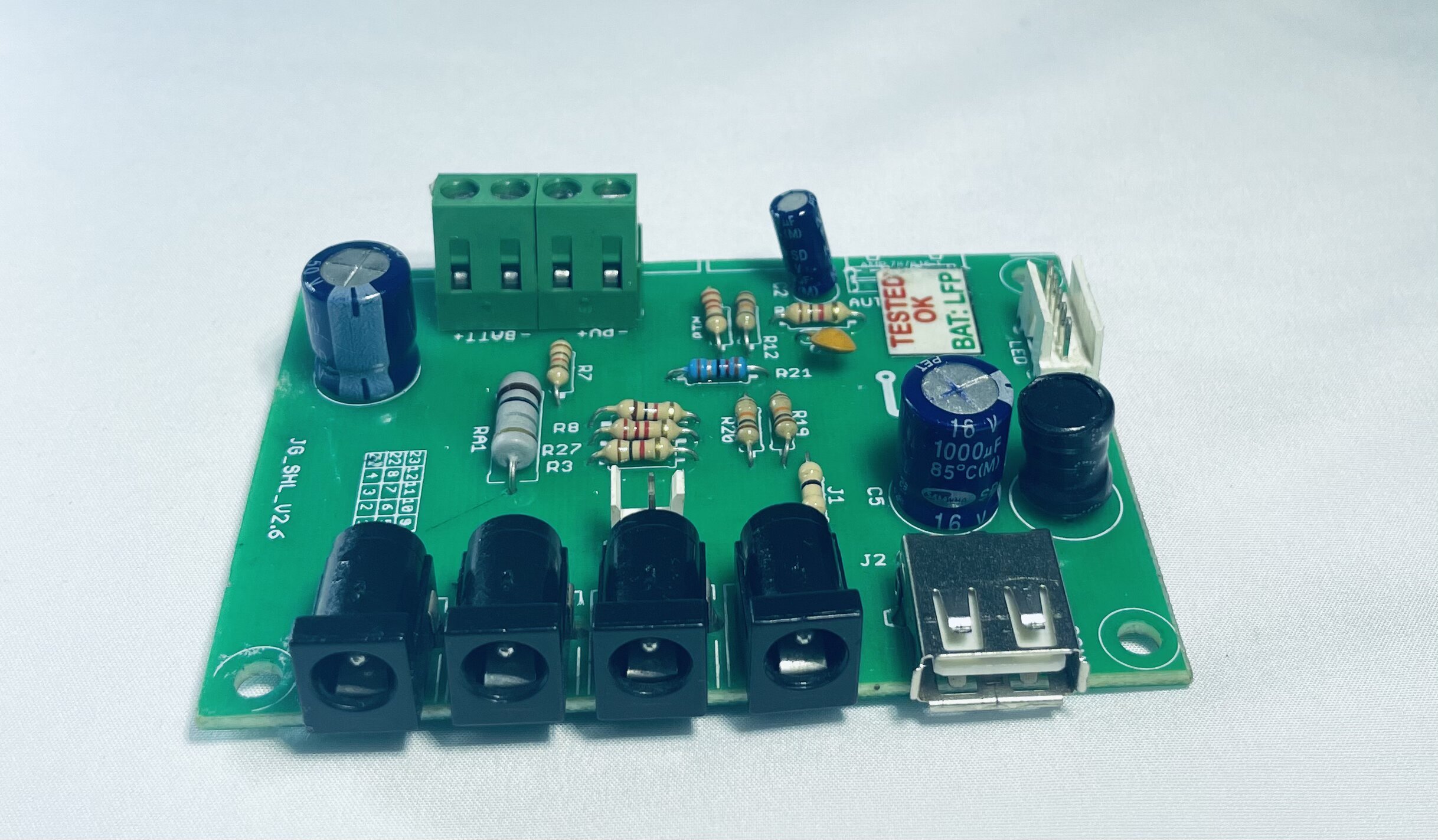 Solar Home Lighting Charge Controller Current: 9 Volt (V)