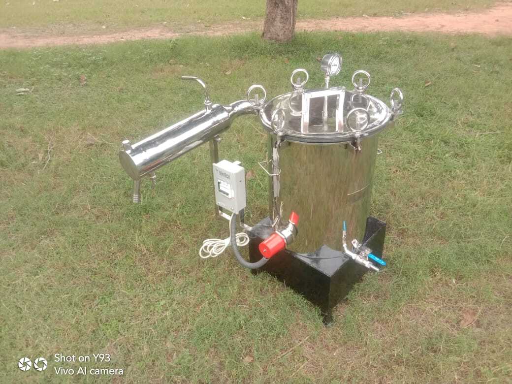 Gomutra Ark Machine
