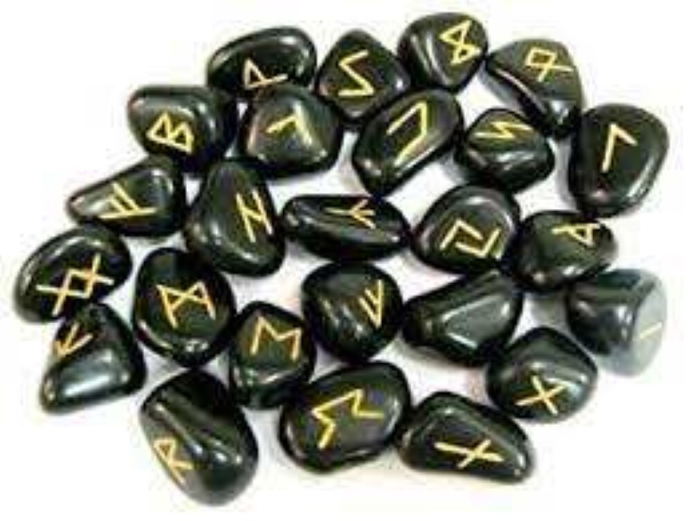 Natural Moos Agate Gemstone Rune Set - A+ Grade Natural Agate, 18x22 Mm, Green, Oval & Round Cut, 100 Grams Weight | Beautiful Shades Of Green