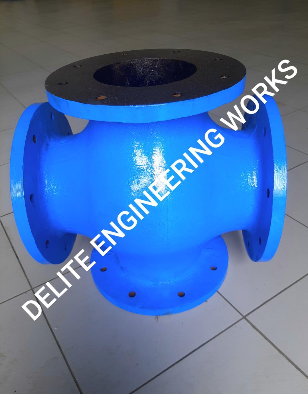 Fuel Cross Boiler - Ci Casting, 4 Inch To 6 Inch Size, Blue Color | For Boiler Fuel Lines, Withstands 800 To 1000 Temp, Four Way Type